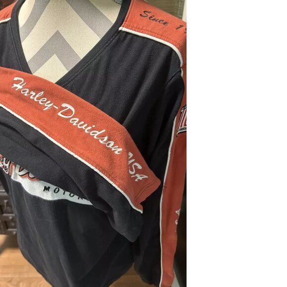 LADIES VINTAGE HARLEY DAVIDSON SWEATSHIRT PREOWNED HARLEY DAVIDSON CLOTHING - Picture 3 of 6